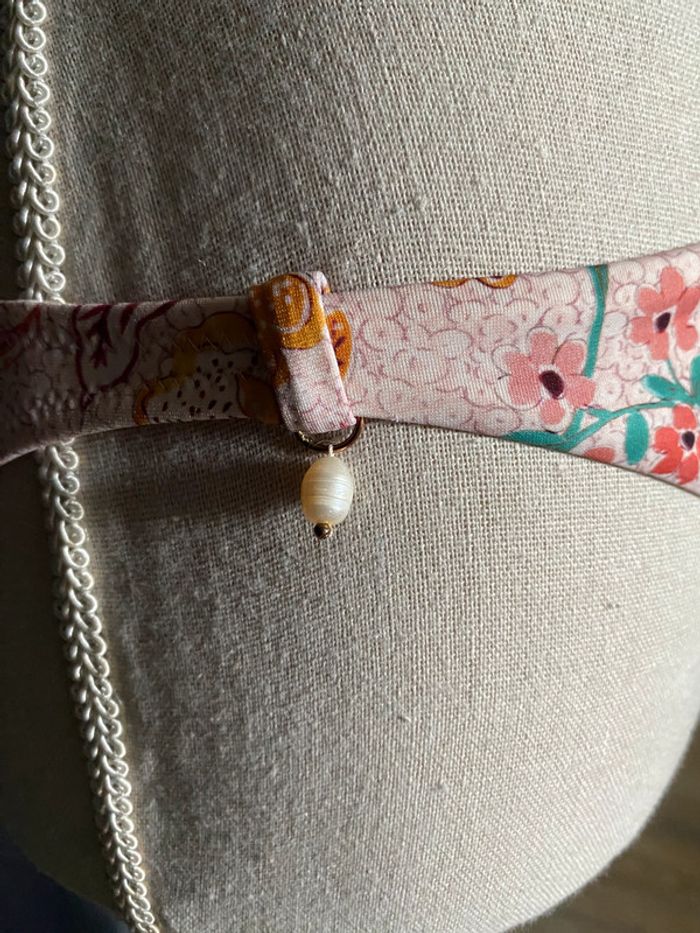 Maillot de bain deux pièces à motifs floraux et perles - photo numéro 3