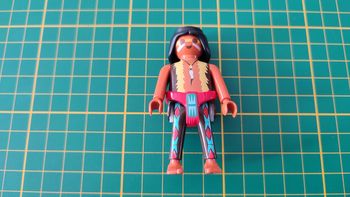 Personnage Indien cheveux longs gris référence 30 00 9442 pièce détachée Playmobil #B85