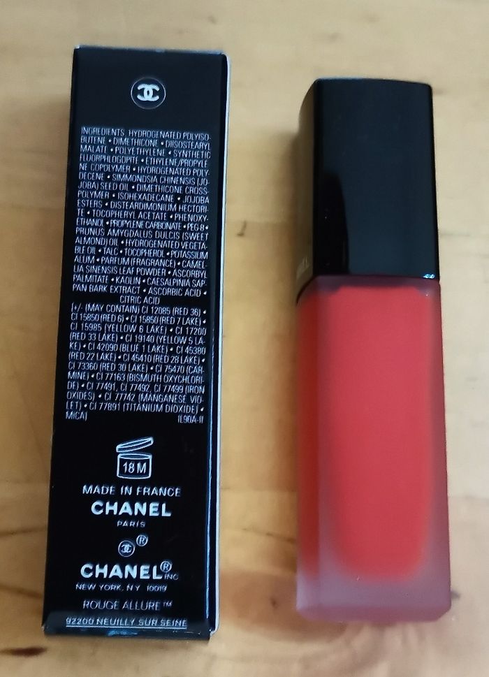 Rouge-à-lèvres "Chanel" - photo numéro 5