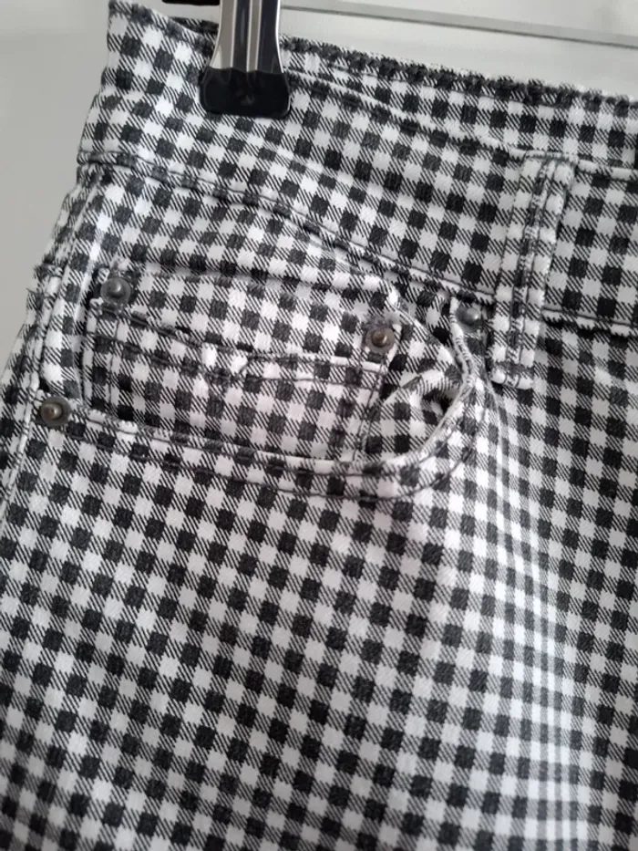 Pantalon vichy noir et blanc - Stradivarius - 38 - très bon état - photo numéro 5