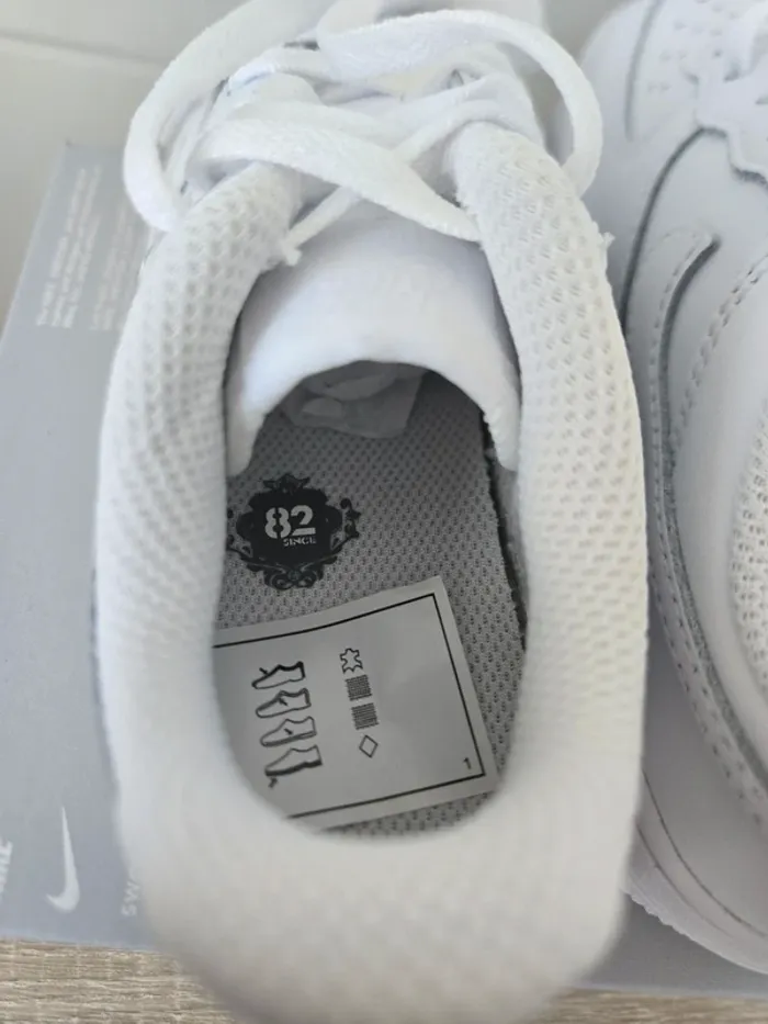 Nike air force 1 taille 28 neuves blanche - photo numéro 6