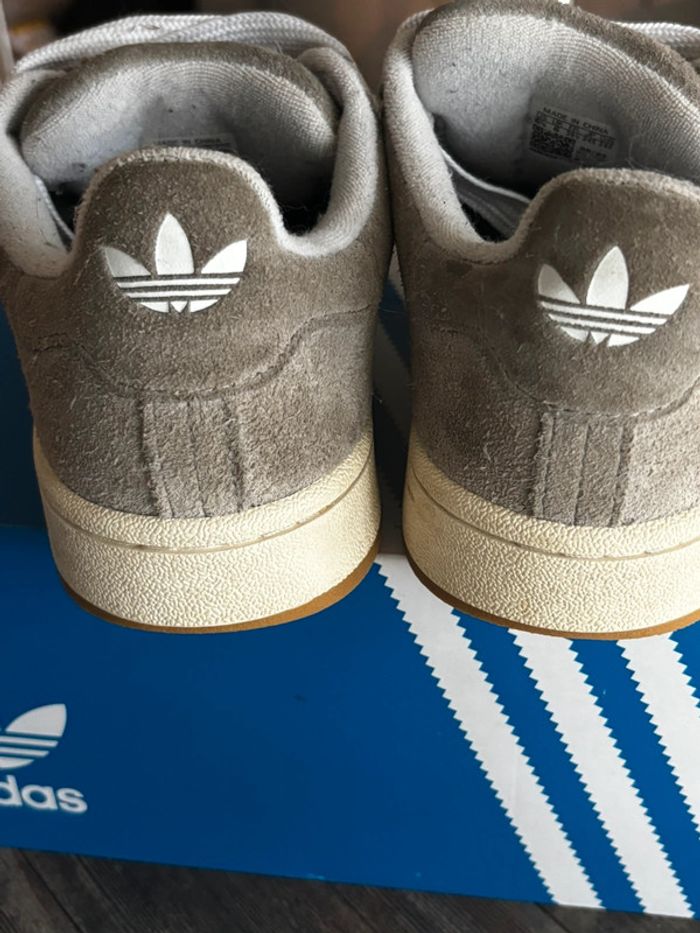 Basket adidas campus 00s grise taille 40 - photo numéro 7