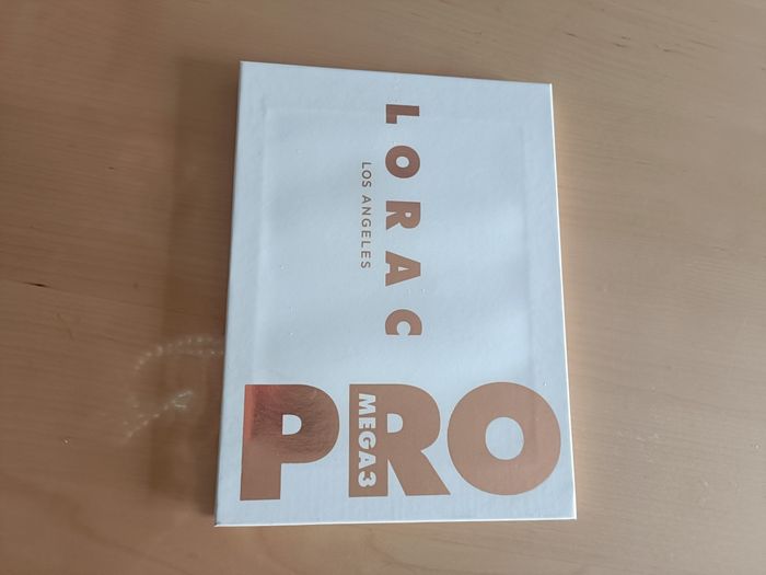 Palette Pro 3 Lorac directement des US - photo numéro 2