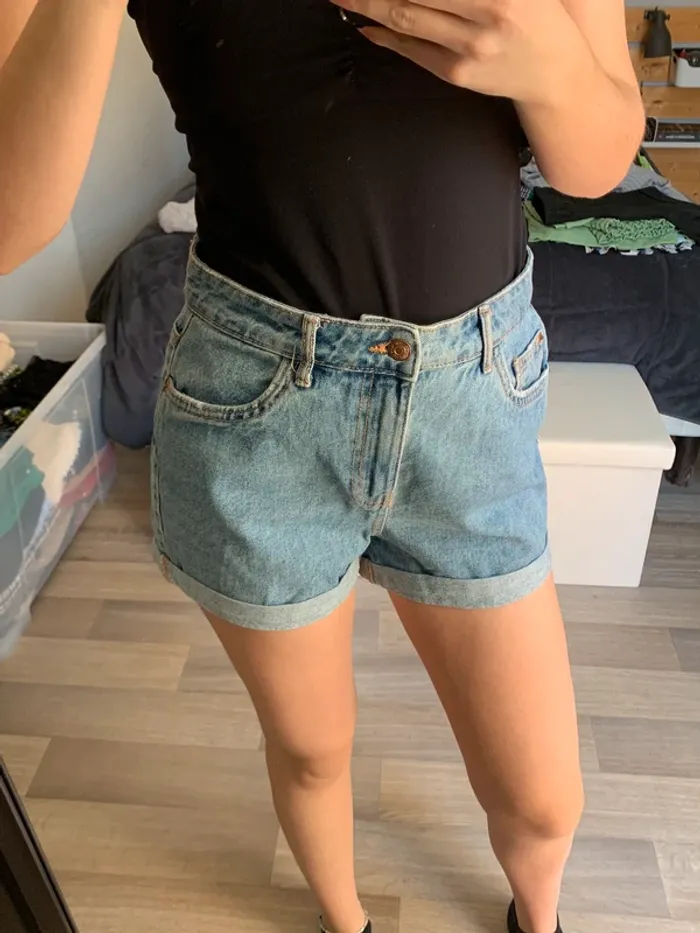 Short en jeans