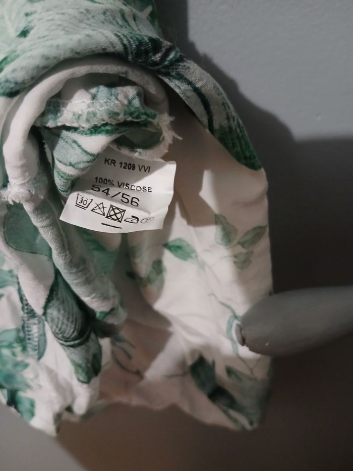 Robe  a bretelle  taille 54 56  5e - photo numéro 3