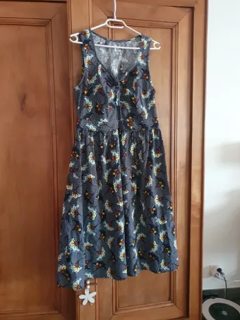 Robe pin up