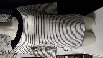 Tee-shirt rayé noir