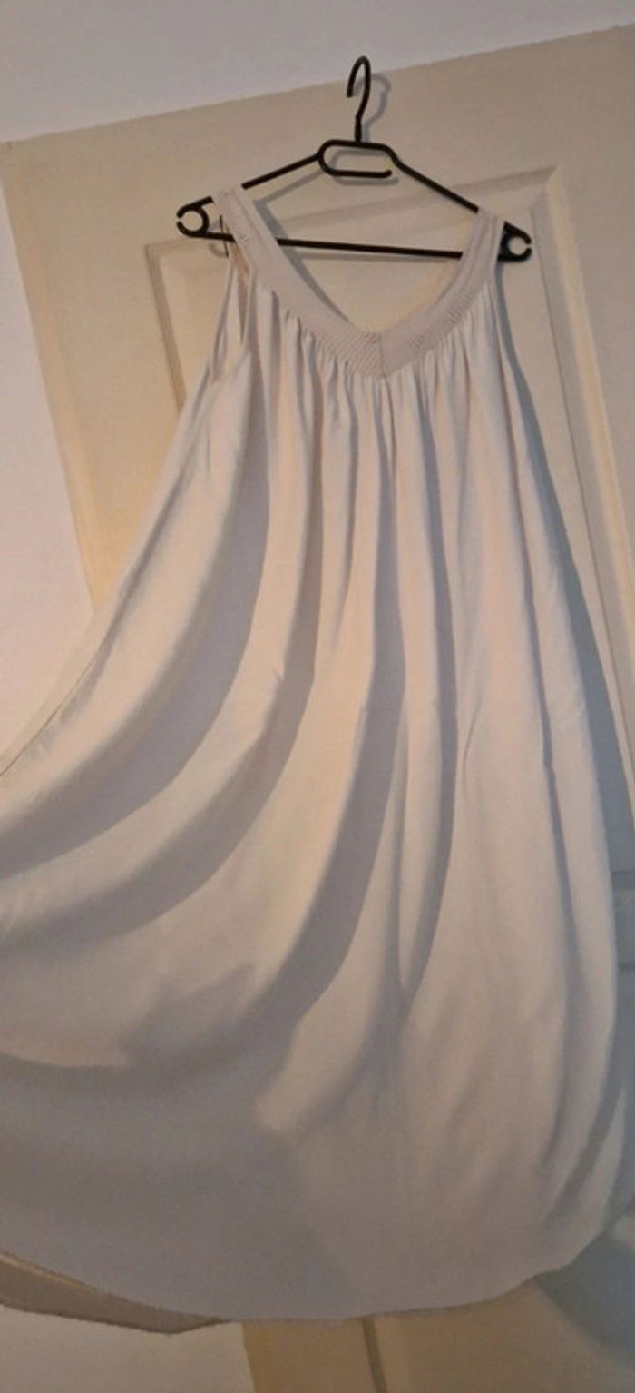 Robe Sisi fashion loose fluide neuf avec étiquette - photo numéro 6