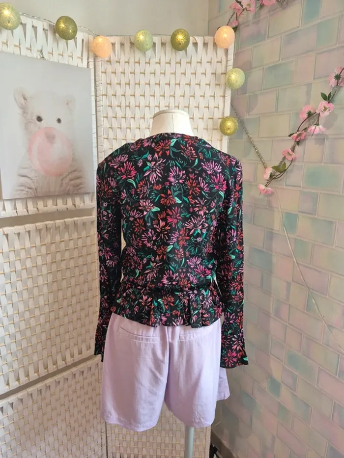 💕jolie blouse fleurie bzb femme TS  / 36 💕 - photo numéro 2