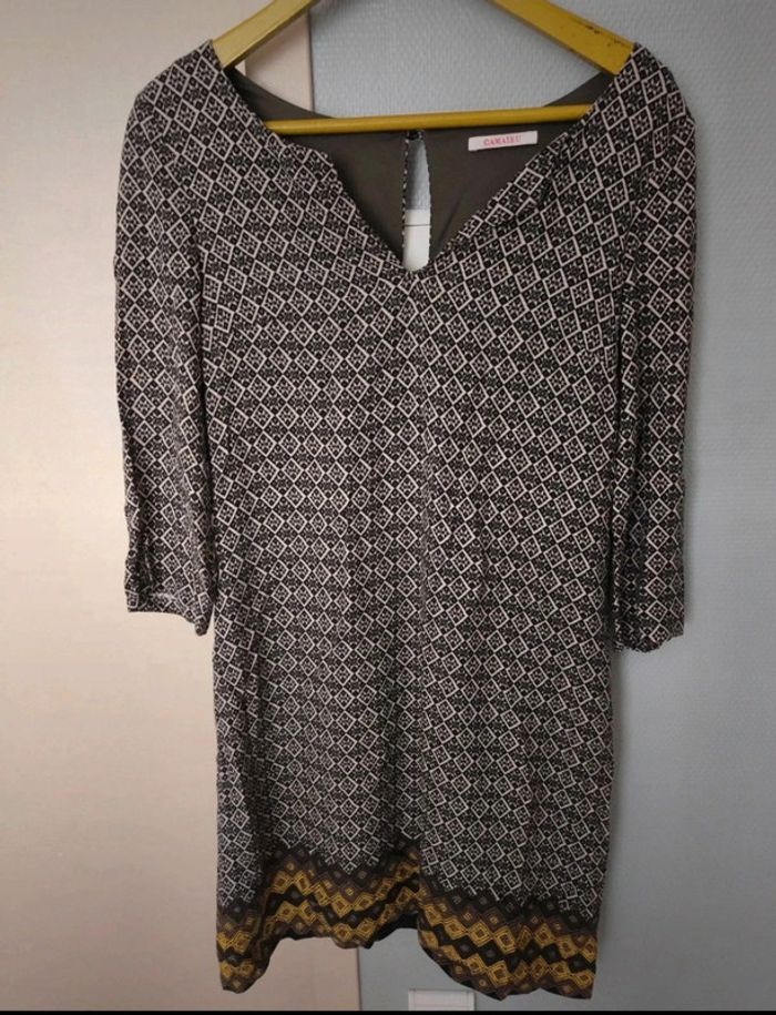 Robe.