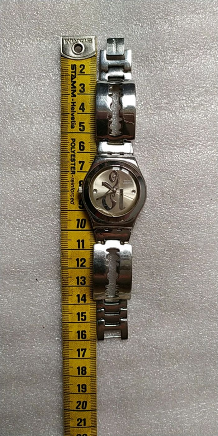 Montre swatch en métal - photo numéro 4