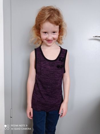 Débardeur violet 4/5ans