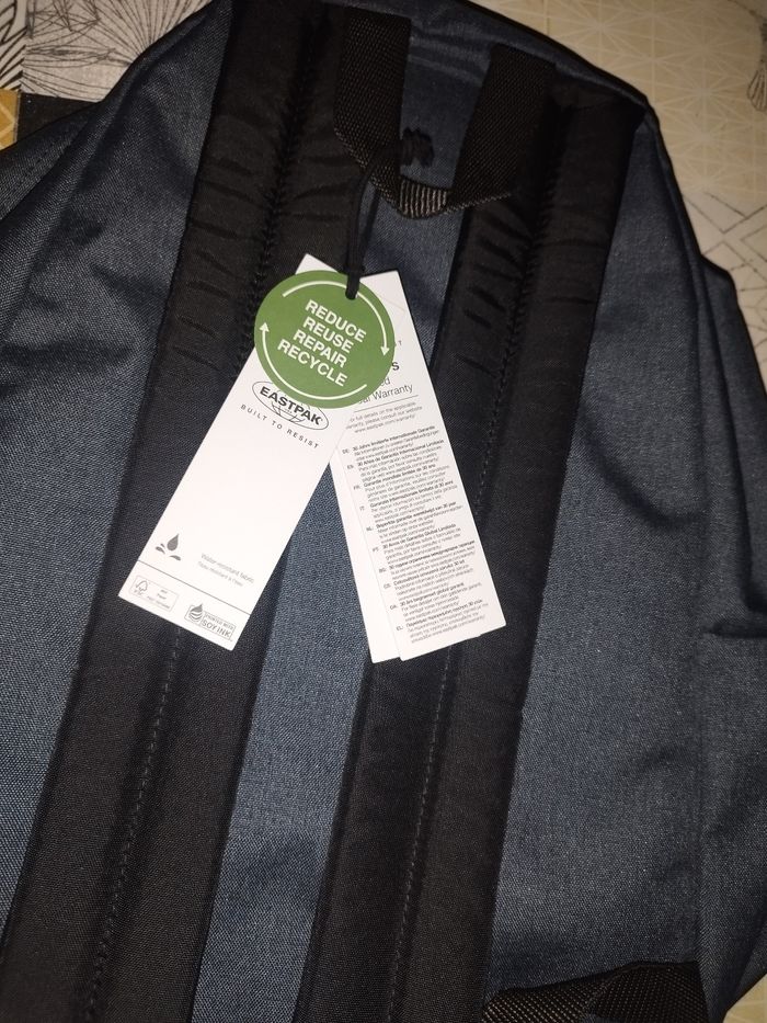 Sac Eastpak neuf - photo numéro 3
