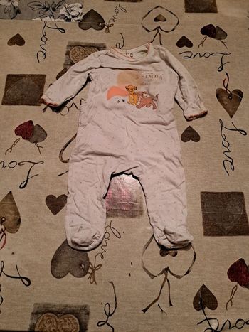 Pyjama manche longue disney fille taille 9 mois