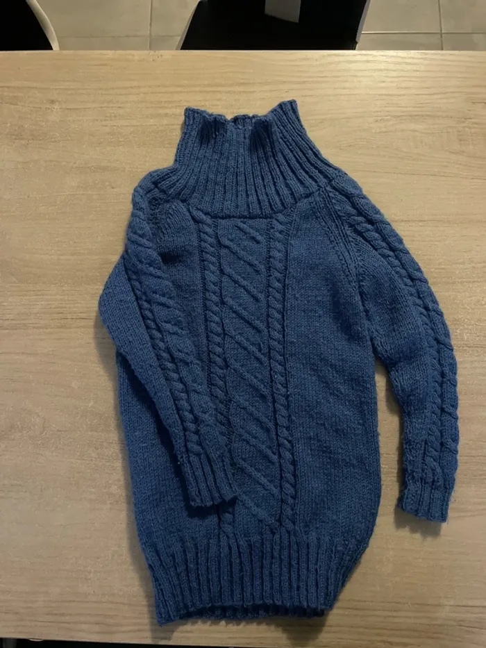 Pull en laine fait main taille 6 ans - photo numéro 2