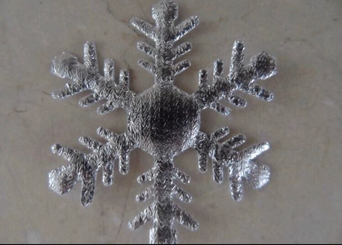 Lot de 10 appliques flocons de neige - photo numéro 2