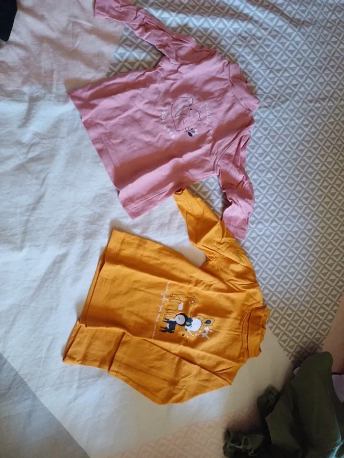 T-shirt