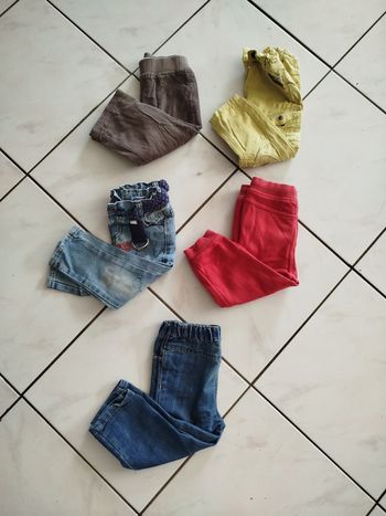 Lot pantalon 18mois garçon de 