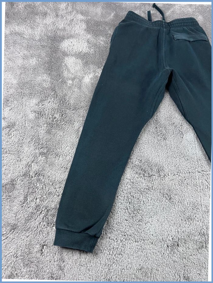 Jogging Nike Solo Swoosh Noir avec logo brodé Taille XS - photo numéro 14