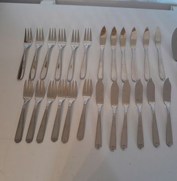 Lot de 28 couverts à poissons inox france