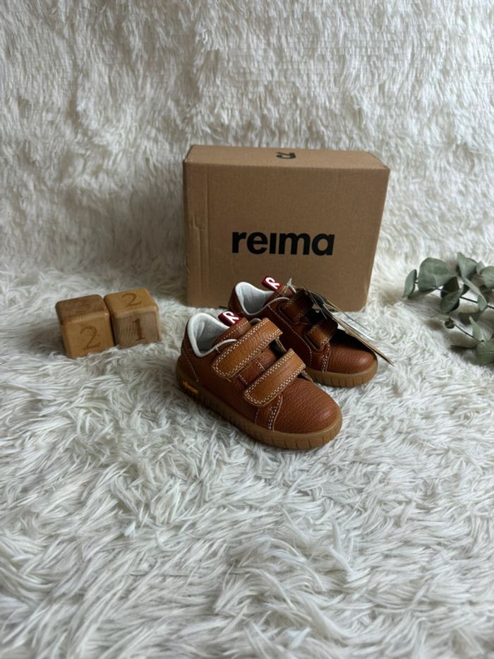 Paire de chaussures marron Reima Kummi taille 21