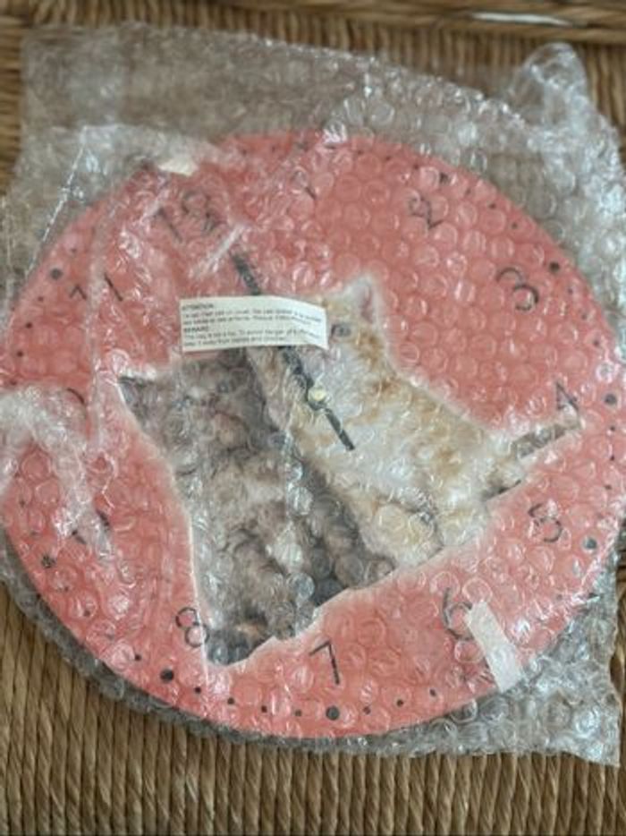 Horloge chat 🐱 diamètre 25 cm neuve - photo numéro 3