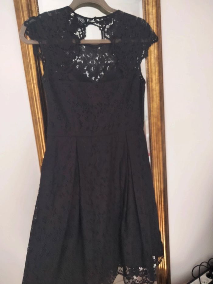 Robe Kookaï neuve taille 38 - photo numéro 5