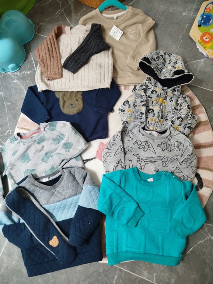 Lot 8 pull sweat mixte garçon 12/18 mois
