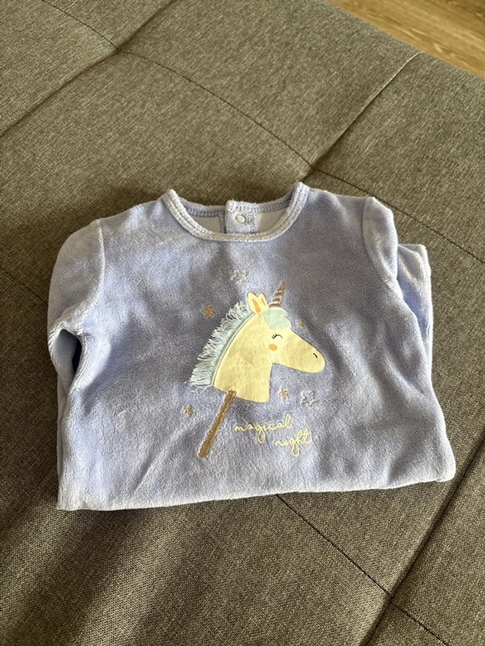 Pyjama 1 mois fille bleu et d’autres couleurs kiabi très bon état