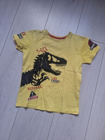 tee shirt jurassic Word 