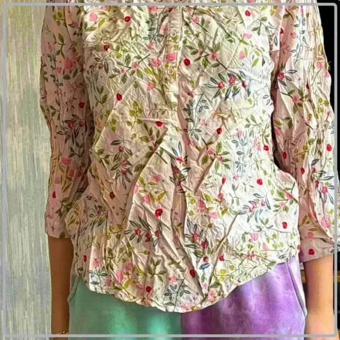 Chemisier motif  floral taille  3xl  mais taille  40 - photo numéro 2
