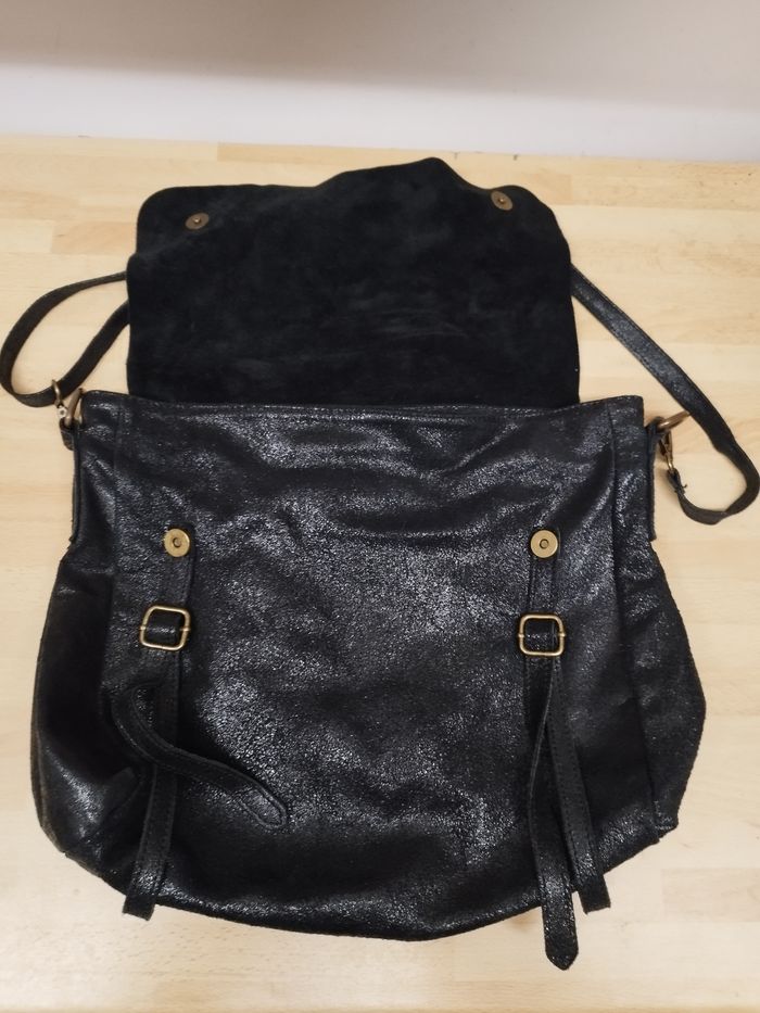 sac bandoulière en cuir noir de la marque BORSE IN PELLE, fabriqué en Italie. - photo numéro 3