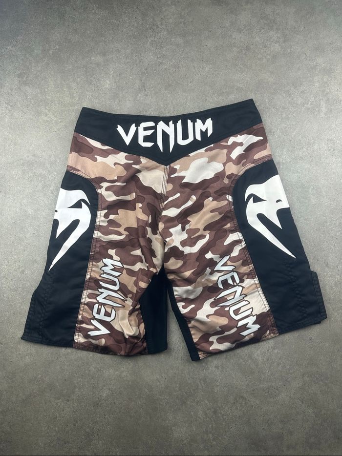 Short de sport de combat Venum / Taille M 38 / Très bon état - photo numéro 5