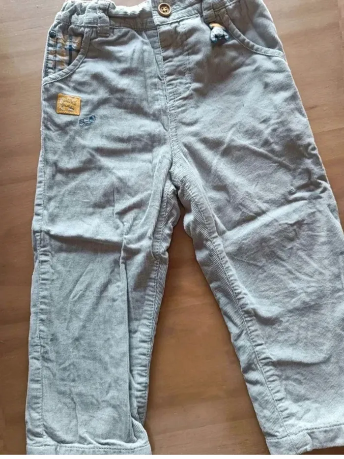 Pantalon côtelé beige