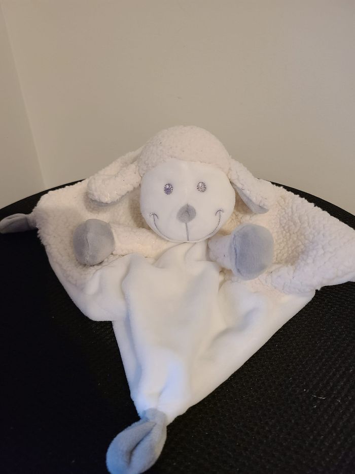 doudou mouton