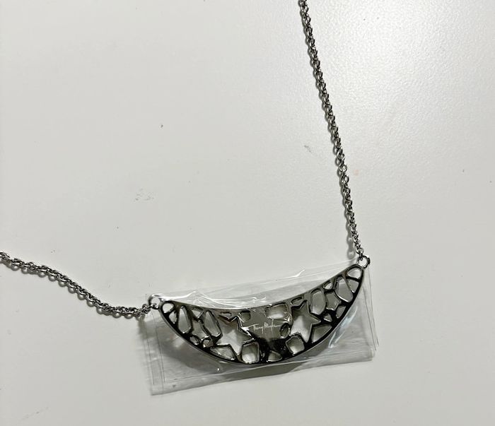 Collier Thierry Mugler Neuf - photo numéro 2
