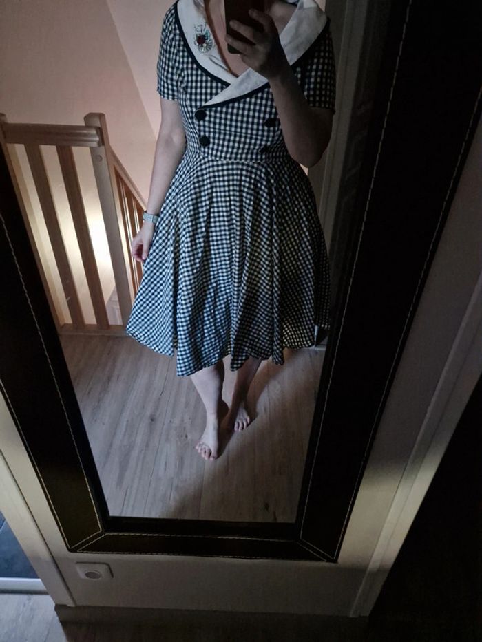 Robe pin-up rétro taille xl hell bunny - photo numéro 4