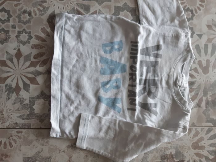 Tee shirt