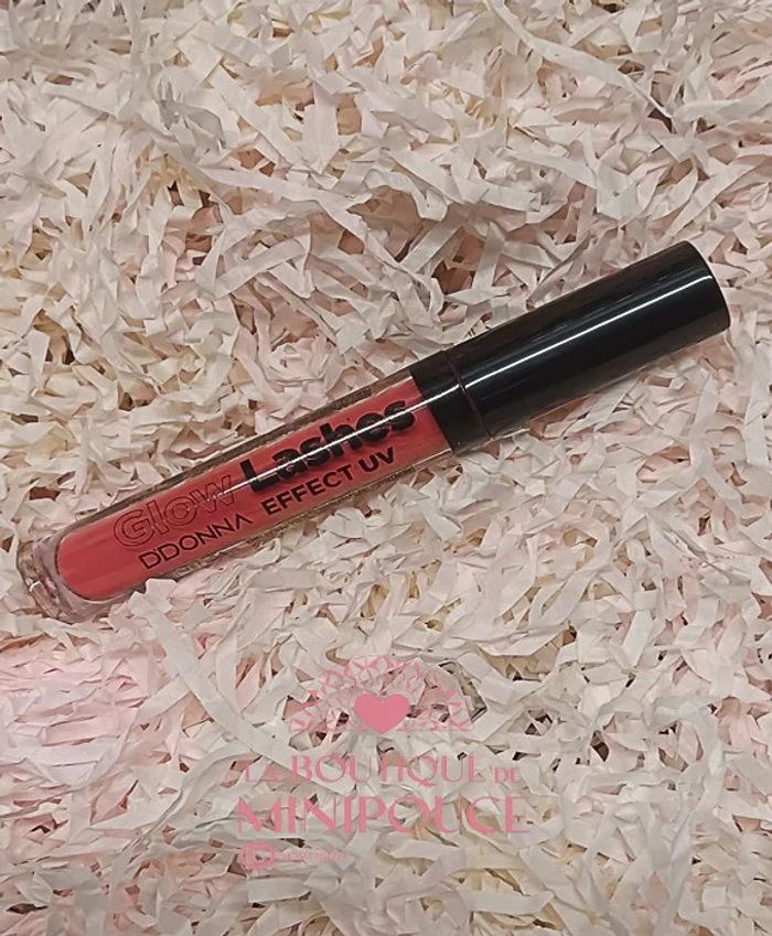Mascara glow lashes uv d'donna