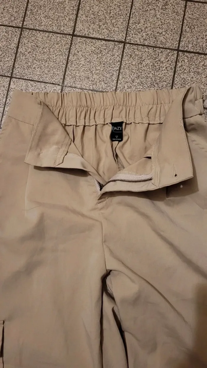 Pantalon beige taille M - photo numéro 2
