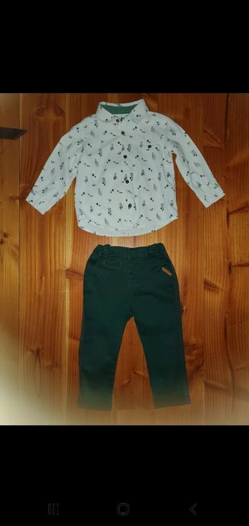 Ensemble 24 mois parfait état