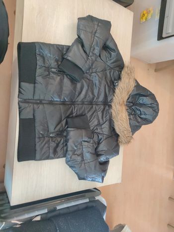 Doudoune fourrure noir Gémo 14/16 ans