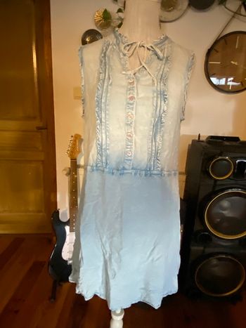 Robe sans manches bleu clair Laura D – Taille L