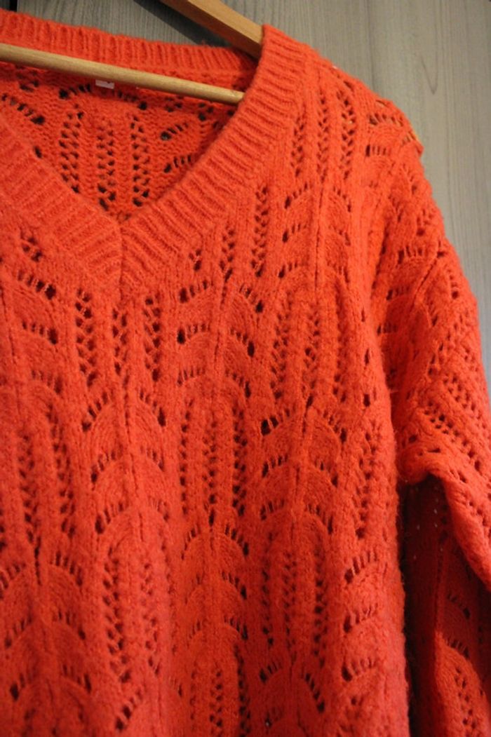 Pull rouge - photo numéro 2