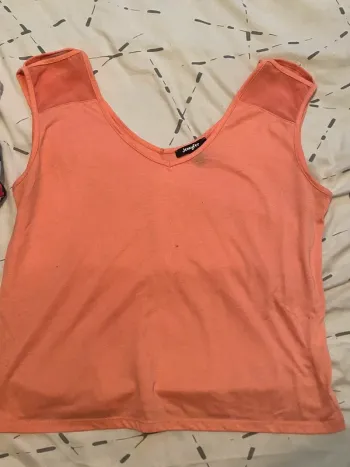 Tee-shirts