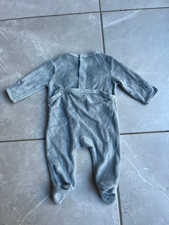 Pyjama - photo numéro 2