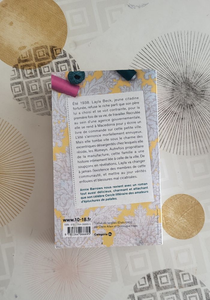 Le secret de la manufacture de chaussettes inusables Par Annie Barrows - photo numéro 2