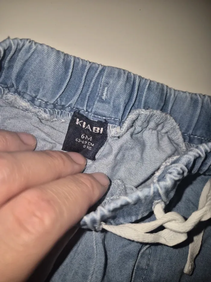 Pantalon 6 mois - photo numéro 2