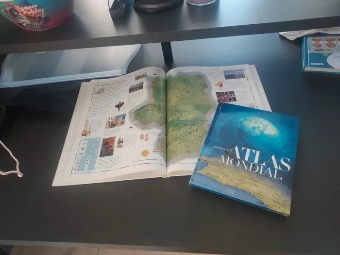 Livre grand atlas jeunesse du monde + nouvel atlas mondial - photo numéro 2