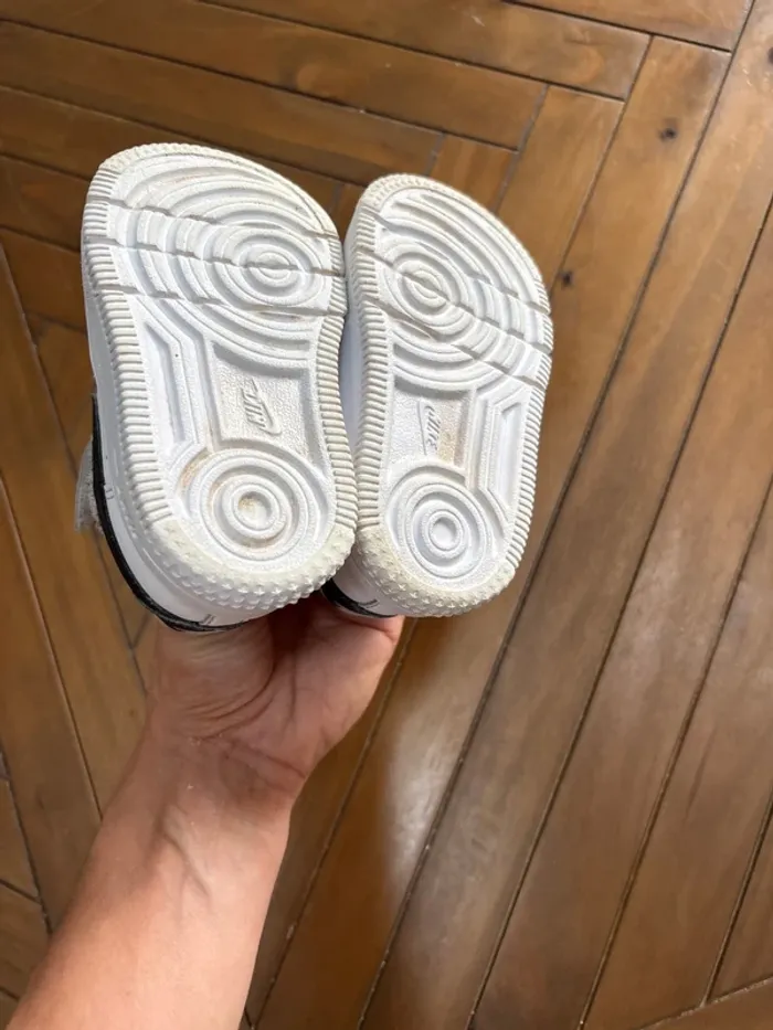 Nike Air force 1 - taille 21 - photo numéro 5